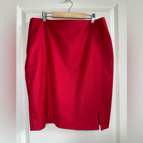 Escada Vibrant Red Pencil Skirt Womens Size 40 EUC - Picture 1 of 7